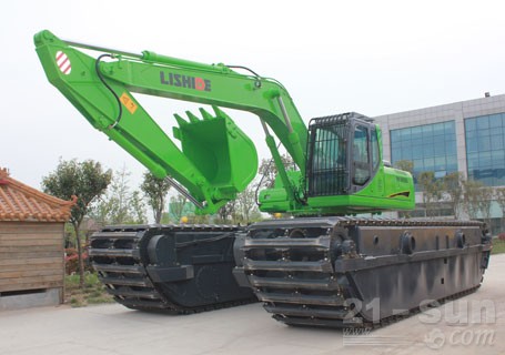 力士德SD240SD.8兩棲挖掘機