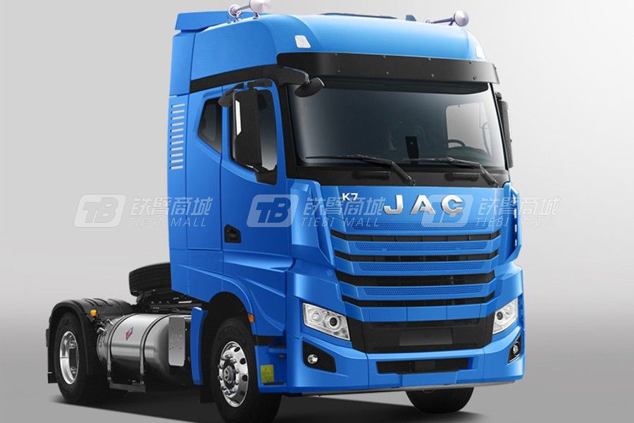 江汽集團格爾發 K7 4×2 440馬力LNG牽引車