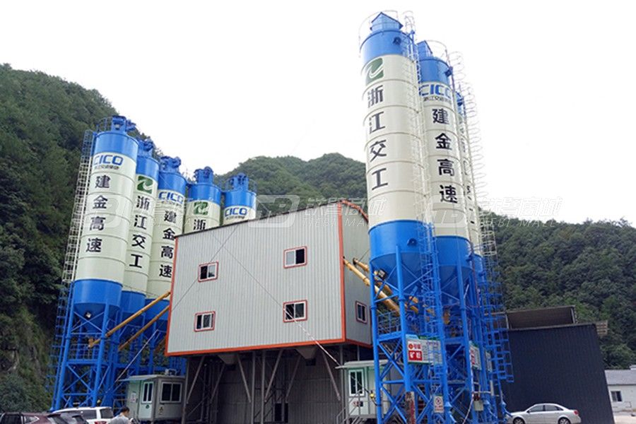 南方路機HZS180快搬式攪拌站